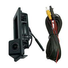 Rear view camera for Audi/Skoda/VW – integrated in tailgate handle